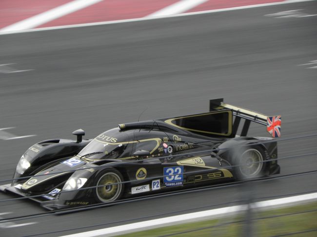 ＬＭＰ２クラスのロータス。<br />さすが、格好良いですね！<br />Ｆ１でおなじみだったリウッツィが参戦します。