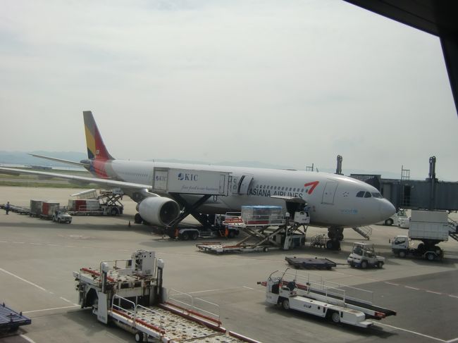 今回はアシアナ航空です。