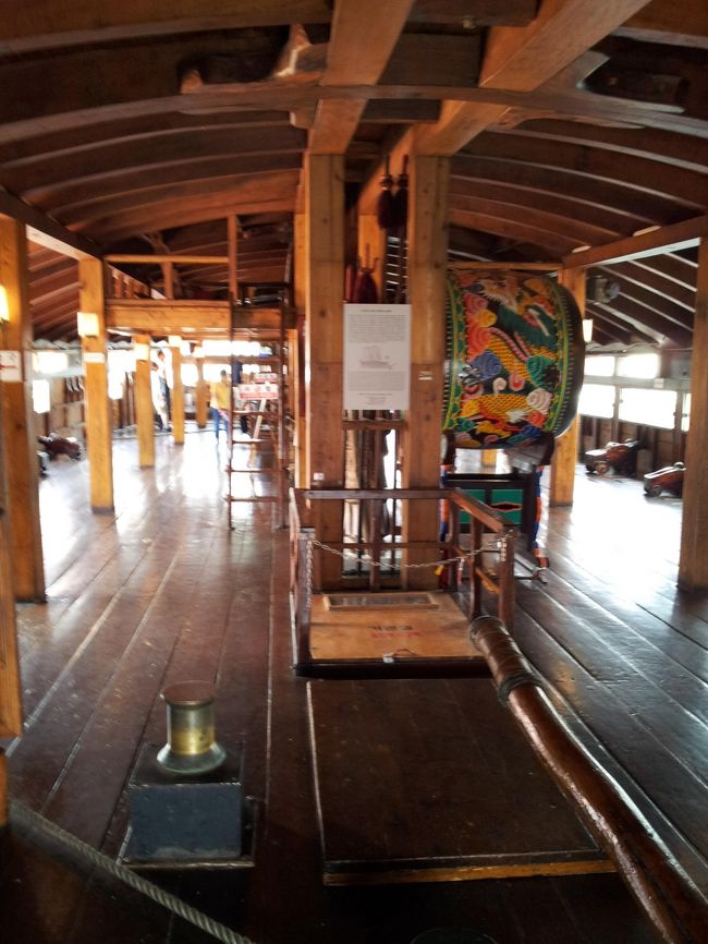 中はこんな感じ。