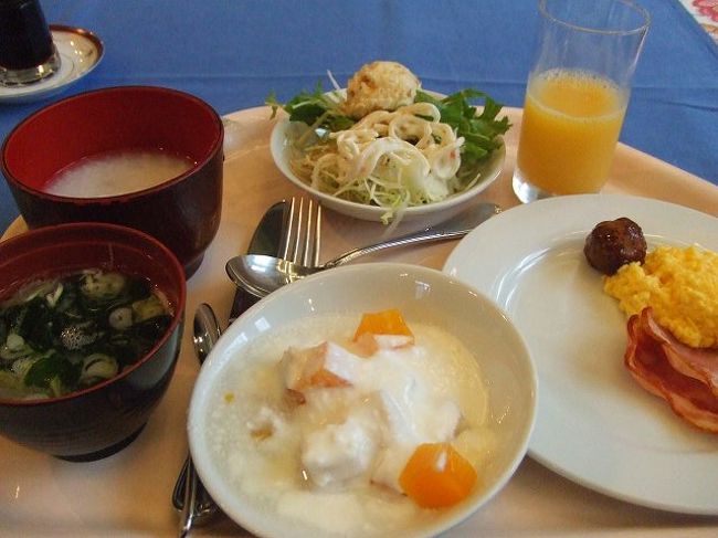 朝ご飯。泊まったAPAホテル富山のバイキング。ちょうどこの日は学生の国際交流イベントが富山で行われていたせいか、外国人が多かったです。