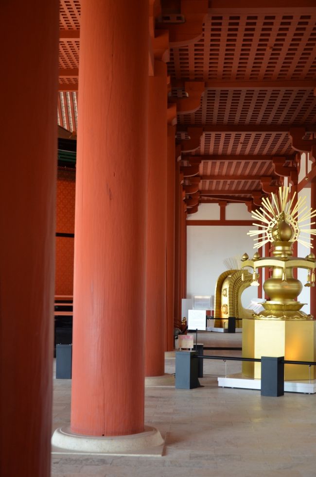 第１次大極殿の中