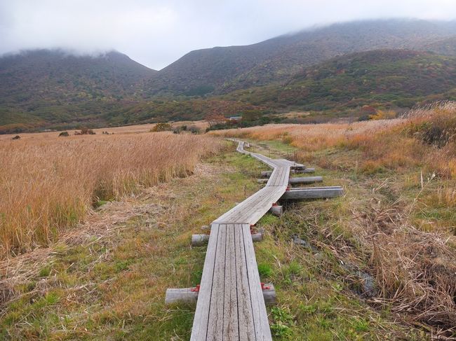 朝食は6時45分から<br />食事を済ませ7時30分出発<br />天気予報は晴れ。雲がかかっているがとれるだろう。
