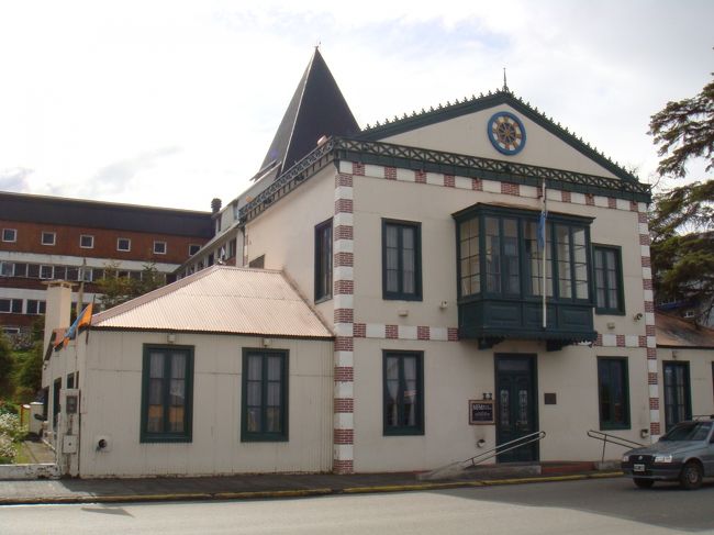 えーと、元お役所？　元議会？　みたいな博物館です。<br /><br />相変わらずガイドブック無しのため、行き当たりばったり。<br />