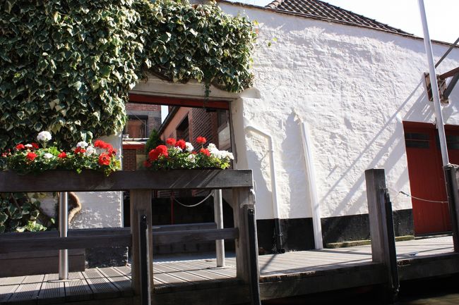 乗り場を離れて、出発します！