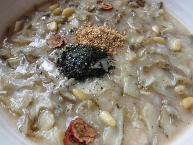 アワビ粥　本当にアワビなんだろうか・・・？