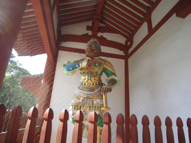 阿吽像<br /><br />修復したてでキレイ☆