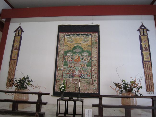 大宝蔵殿<br /><br />ここは写真ＯＫ<br />大黒天のかわいい墨絵や、<br />吉祥天、弁財天、毘沙門天など<br />木像・墨絵沢山展示してありました