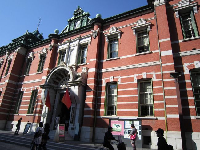 この日は軽くランチした後、<br />京都文化博物館へ