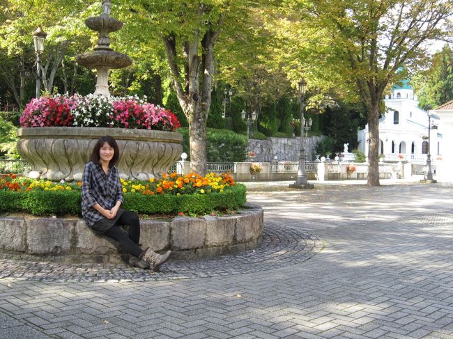 続きましてここは　しょうざんリゾート<br /><br />右手奥に緑屋根の教会あり<br />ここはウェディングもできます