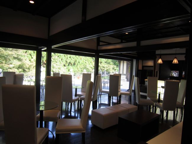 ゲストハウス<br /><br />こちらも明日の準備中なんでしょう<br />とってもキレイ☆