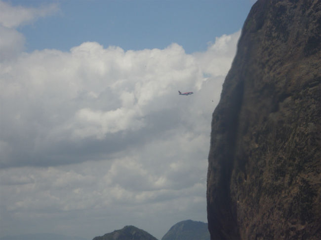 結構便数多いらしく、この様に何本か飛んで行きました。