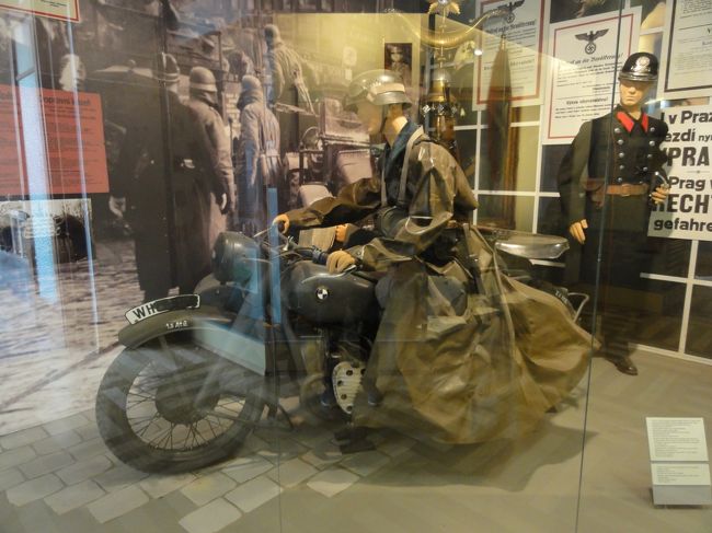 第2次大戦中の等身大模型