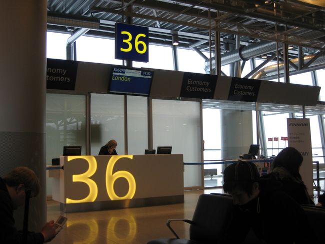 そろそろ搭乗です<br /><br />ヘルシンキ発１４：００→ロンドン着１５：１０のフィンエアーでロンドンへ戻ります