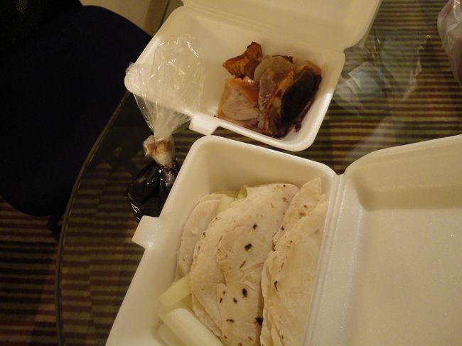 食べきれなかった北京ダックをテイクアウトにしてもらいました。<br />翌日の朝食べたけど、冷めてても美味しかったですよ♪