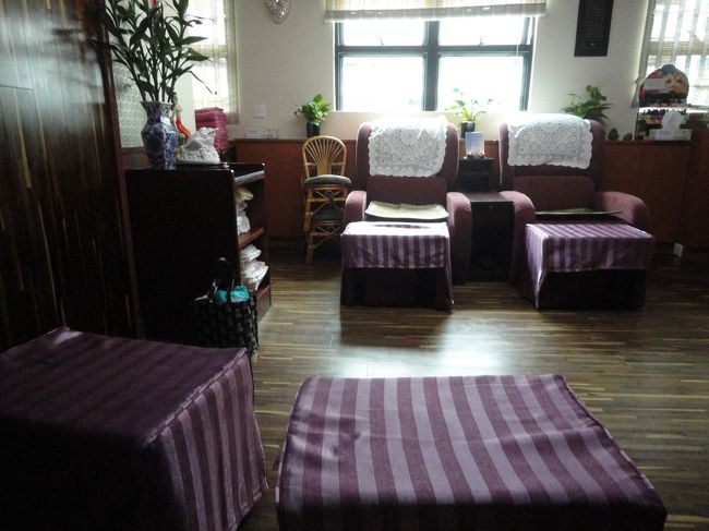 ホテルに戻る途中、足マッサージに立ち寄り、至福の時間<br /><br />足どりも軽くなり、尖沙咀 の街をふらふらお買い物<br /><br />