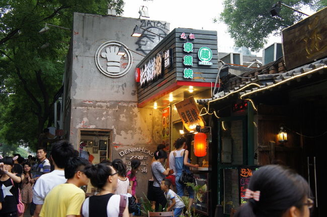 <br />③素敵な街なみです。<br /><br />　ココの筋のみだと思うのですが<br /><br />　