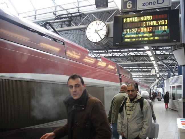 タリスでパリまで。