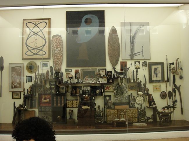 ミロをこう飾ってしまうセンスがすごい。<br /><br />ここの美術館の見せ方にはほんとうに驚かされた。