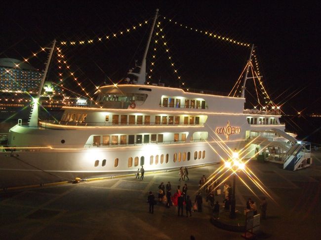 披露宴の余韻を楽しまれているようです。