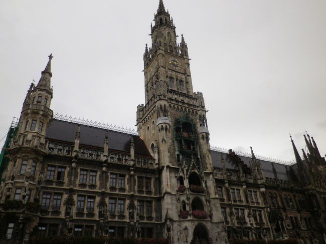 マリエンプラッツにきた。どんより。