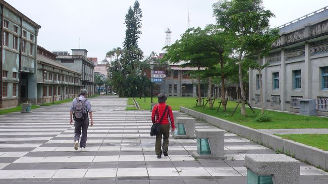 旧酒醸造所工場跡で、歴史建築に登録されているようです。<br />内装工事をしていたので、醸造関係の物品は、<br />別の場所に保存されているのでしょう。<br />何もなかったのが残念でした。