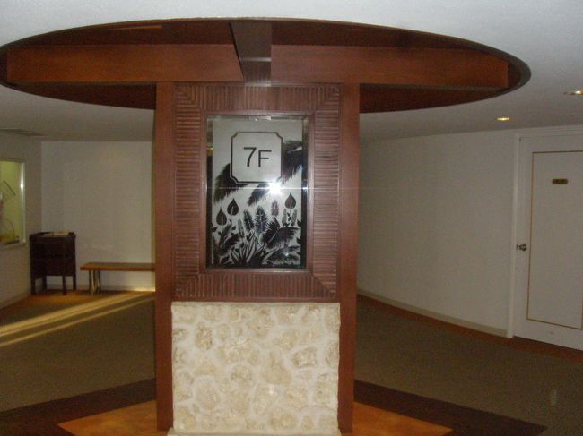 ２日目です。<br />エレベーターを降りた７階