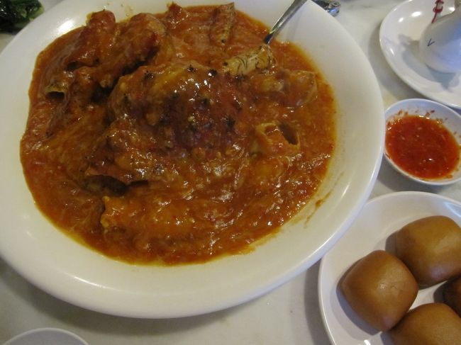 チリクラブ　ここは蟹の種類を選びます。チリソースがたっぷり。