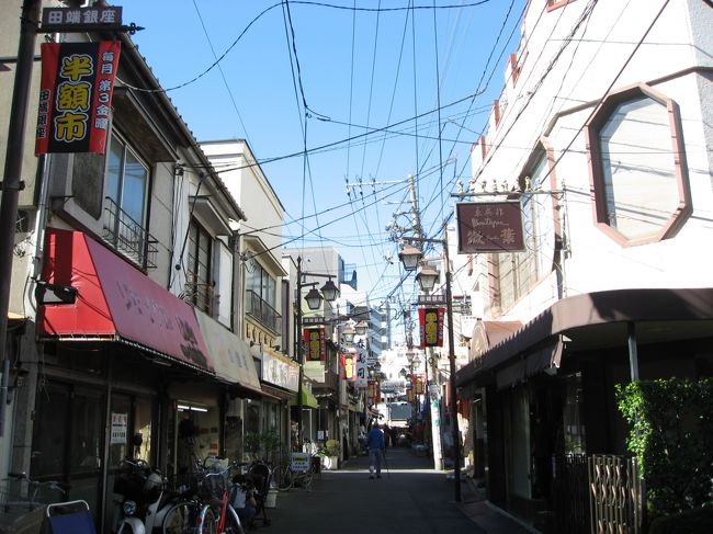 １２ 山手線さんぽ 田端編 田端銀座商店街 第ニ中里踏切 赤紙仁王 田端操車場 東京の旅行記 ブログ By たーさん フォートラベル