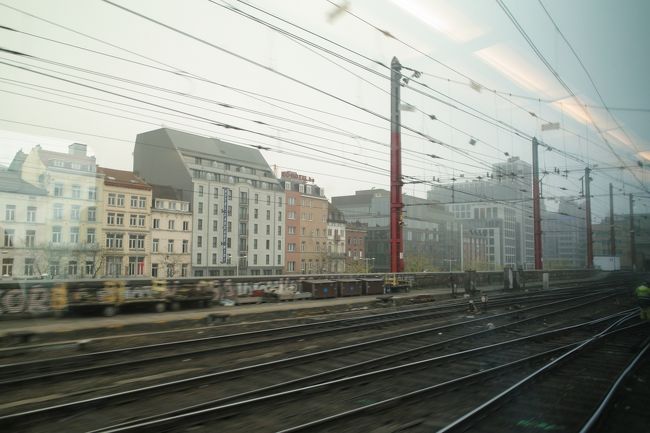 世界の車窓から。