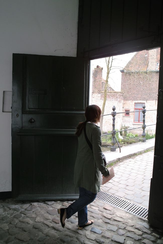 出口。ここでラストシーンをとったのかした?どうなのかしら?<br /><br />「尼僧物語」を見てからペギン会修道院に行く事をオススメします。