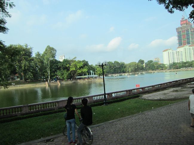 最後の食事をいただき、名残惜しくもベトナムを後にしました。<br /><br />ベトナム発00:05<br />関空着06:40<br />ＶＮ330便<br /><br />飛行機に乗った瞬間に寝て、関空で起きました。