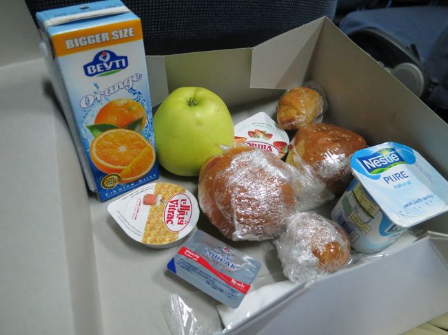 朝ごはん<br /><br />2:08ーーーー