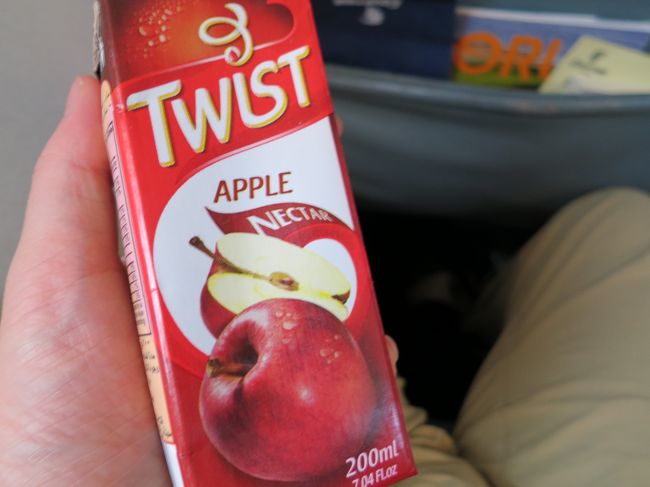 りんごジュース<br /><br />果汁100%？あまい