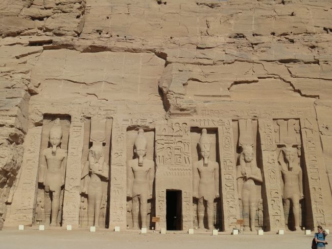 アブシンベル小神殿