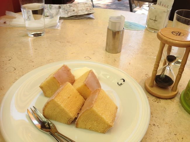 念願の焼き立てのバームクーヘン<br /><br />今は阪神百貨店でも買うことができますが、<br />焼き上がり当日のみ食べれるバームクーヘンはここで食べないと。<br /><br />優しいふわふわのバームクーヘン　お昼ごはん後で、<br />お腹いっぱいだったけど、とっても美味しかったです♪<br /><br />