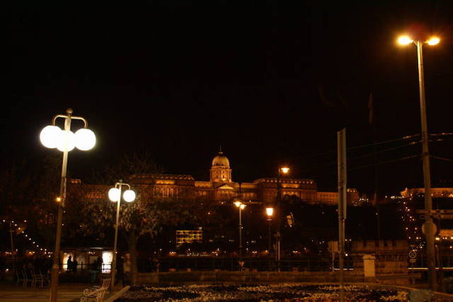 王宮もきれいです。