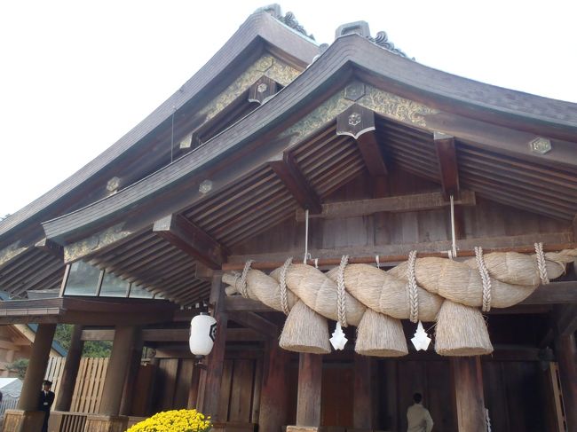 いよいよ御仮殿に到着。神様は今こちらにいらっしゃいます。<br /><br />ご本殿は来年の5月まで修造中。またこなくちゃね。