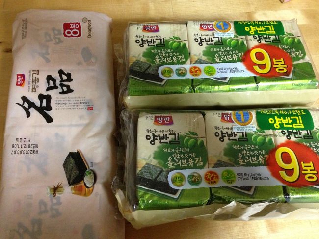 我が家のベストオブ韓国海苔「名品」<br />この海苔に関してはＥマートのほうが安いです。<br /><br />オリーブオイルの韓国海苔もあっさりしてて美味しいですよ。<br />どちらも金浦のロッテマートで4,000Ｗぐらい。