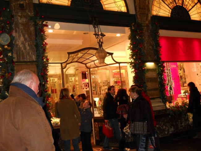 日本でも有名なノイハウス。