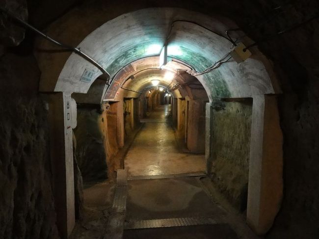 内部では自決したひとも多いと聞いたので写真は気が進みませんでした。