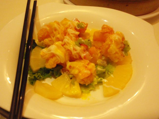 ・・・ん？<br />甘いエビマヨ？？<br />こんなん頼んだっけ・・・といいつつ食べるｗｗ