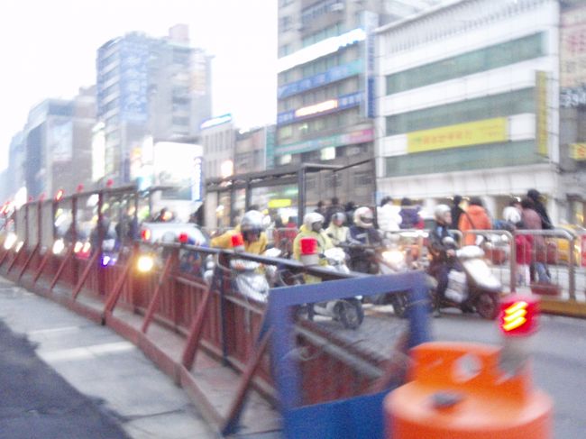 バイク専用レーン？