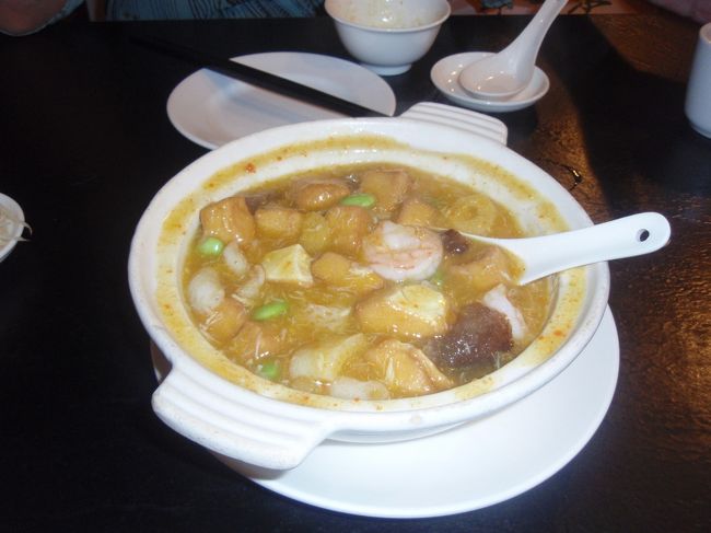 かにみそと豆腐の何か。<br />店員さんにお勧めを聞いたらこれが出てきました。<br />おいしかったけど、量が多かった！！