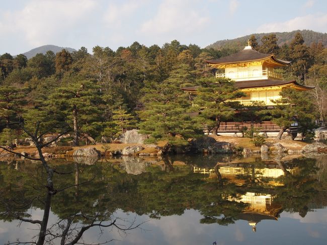 定番の金閣寺です。<br />金閣寺は、京都駅から遠いので、意外と行かないんですよね。