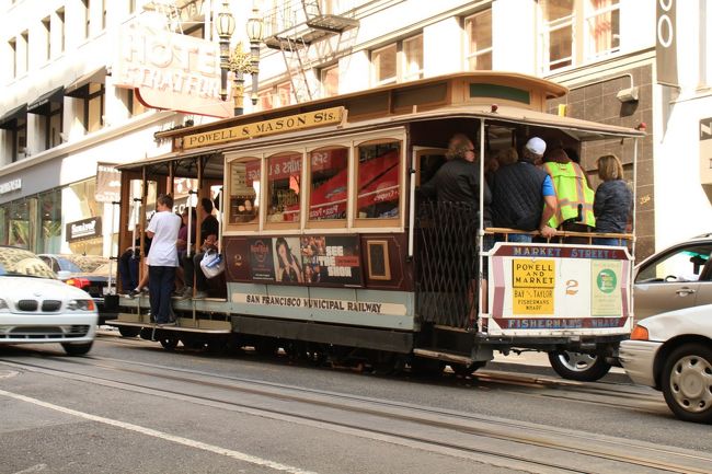 ということで、ジャクソンからソルトレイク経由で、サンフランシスコへ。１泊してますが、市内観光は路面電車がおすすめです。ちなみに乗るのに２０分以上は待たされます。ピアに行くのはこれで行くのがベストです