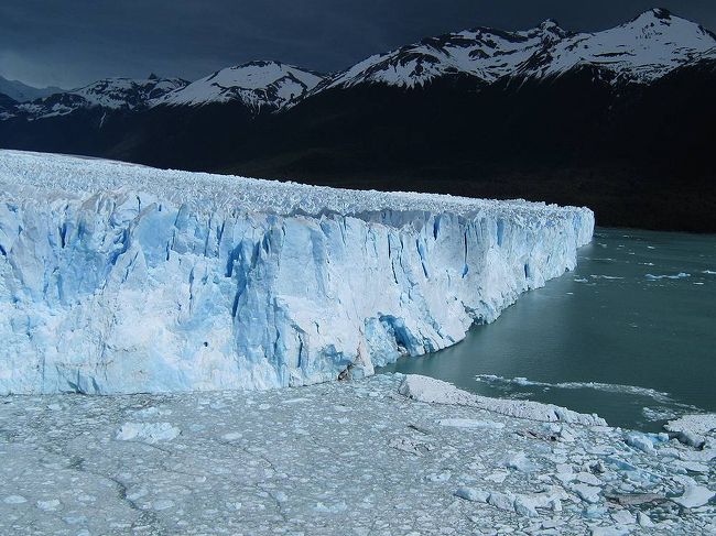 さらに右側先端を撮影。