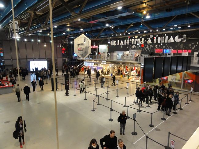 「国立近代美術館」　です。<br /><br /><br />