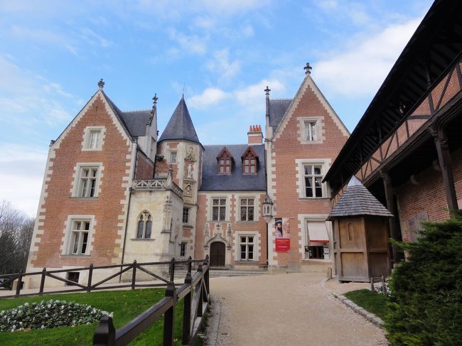 次は　「クロ・リュセ城」　です。