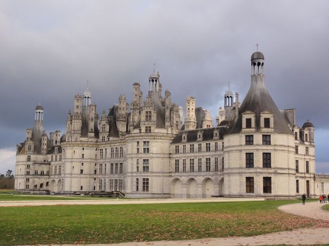 ツアーの最後は　「シャンポール城」　です。<br /><br /><br />