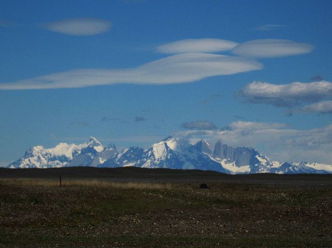 パイネ国立公園の山々もここで見納めかと思い、目に焼き付ける。